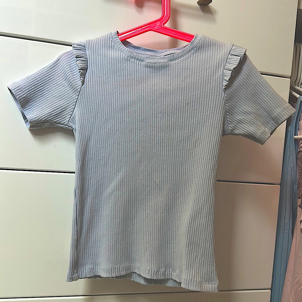 Ruffle ribbed Tee